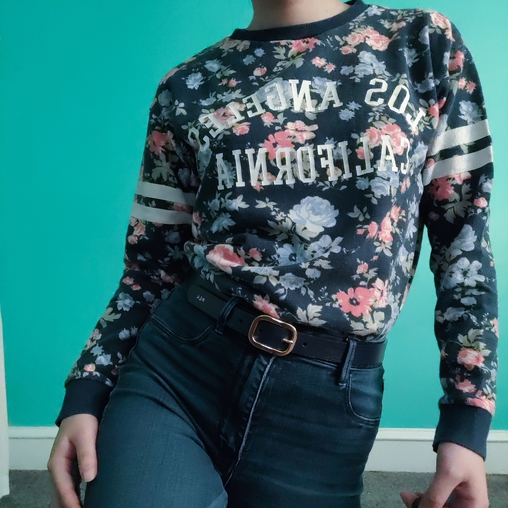 H&M Divided 100% Cotton Los Angeles Graphic Floral Crewneck Sweatshirt